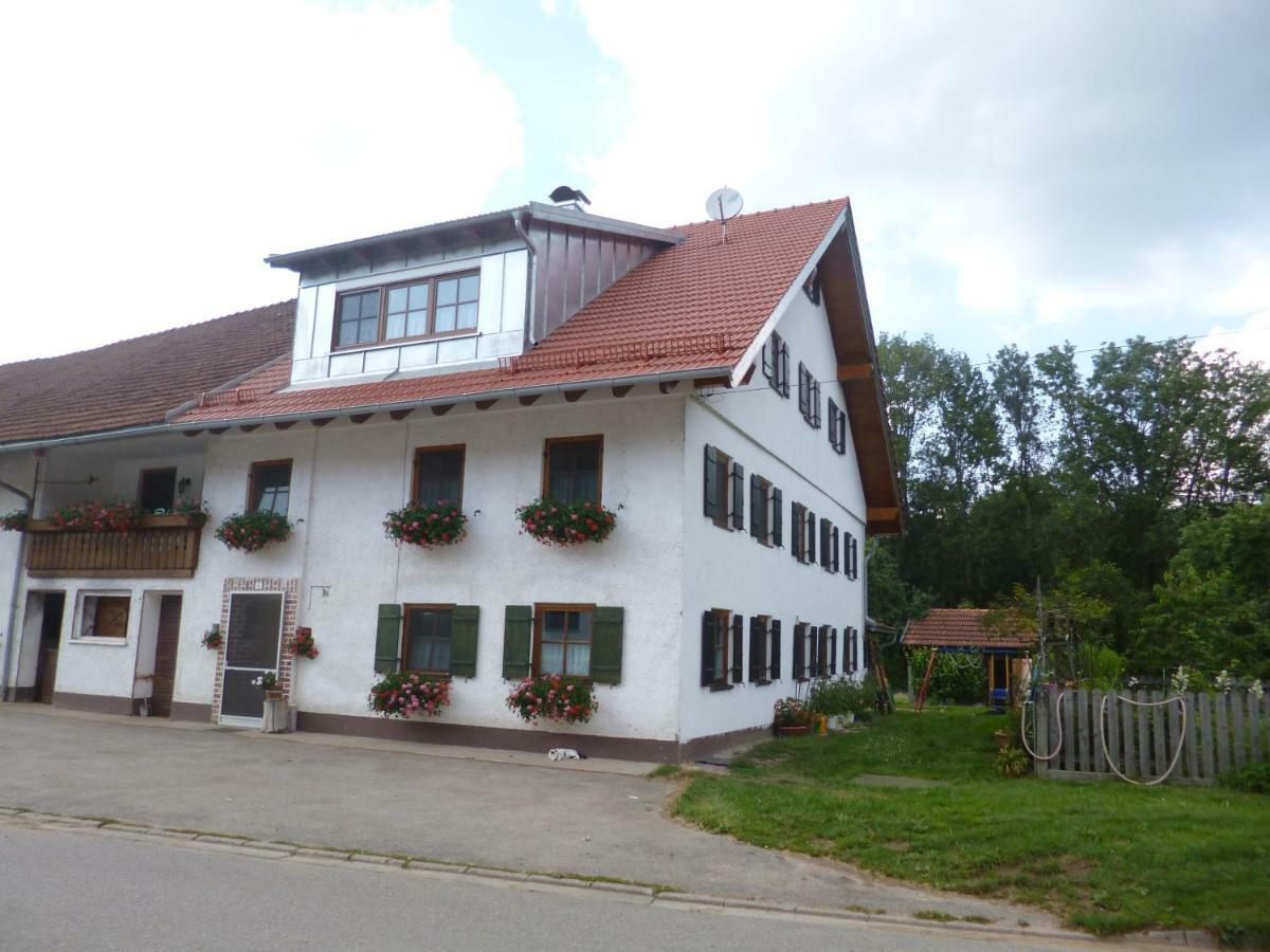 Ferienwohnung Auf Dem Lechsberg Fuchstal Exterior photo